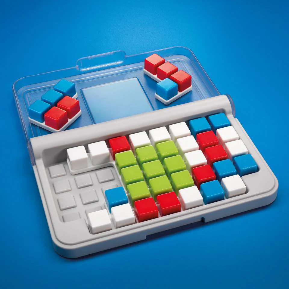 SmartGames IQ Focus Cognitive Skill-Building Travel Game with Portable Case featuring 120 Challenges for Ages 8+ - Image 6